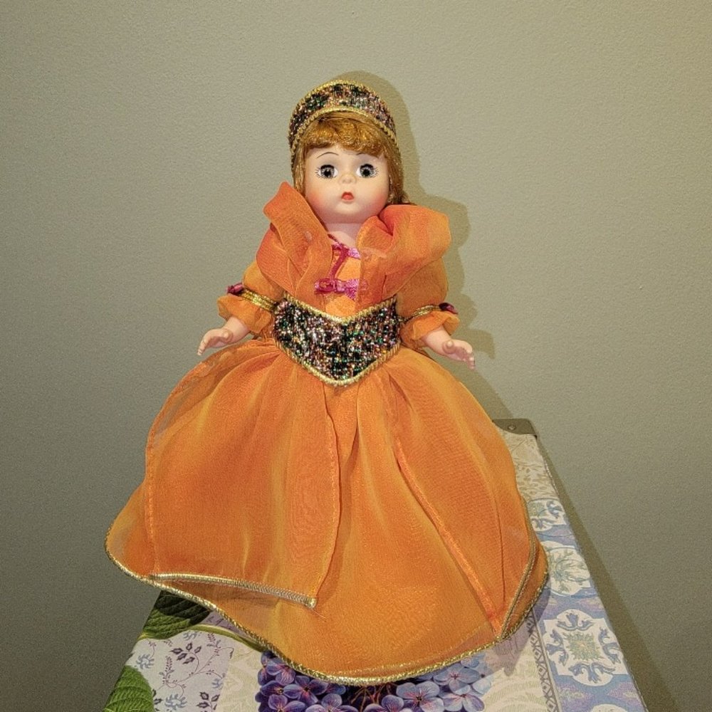 Madame Alexander Doll 8" Beauty